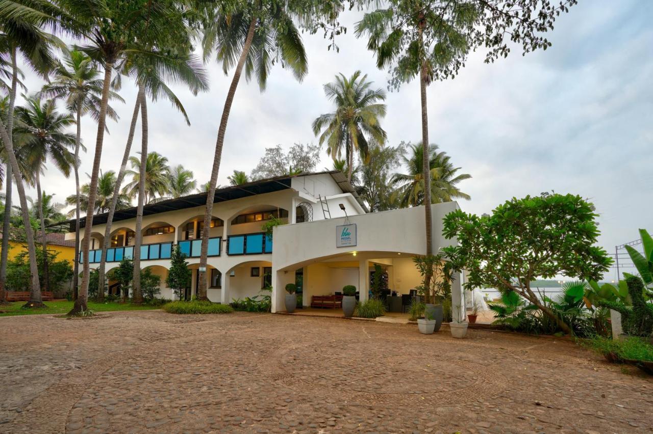 Blu Missel By The River Ribandar Buitenkant foto